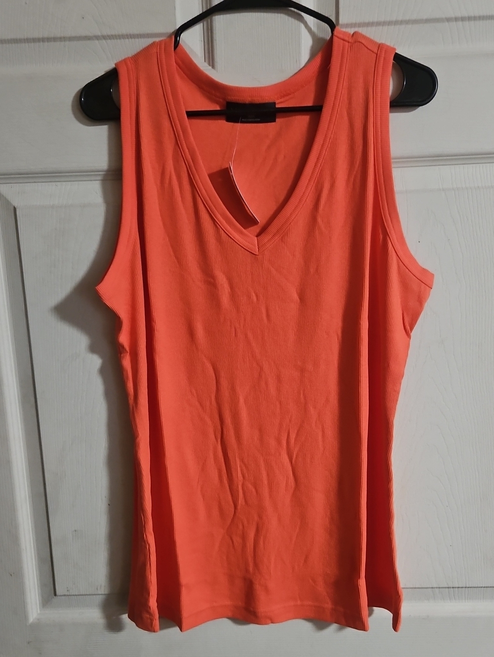 LANE BRYANT DEEP V RIBBED TANK: BRIGHT CORAL: NEW WITH TAGS: 18/20
